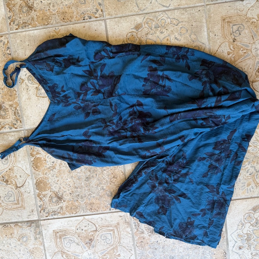 Torrid Trapeze Maxi Dress sz 0 Large Blurred Floral Legion Blue - Picture 10 of 11